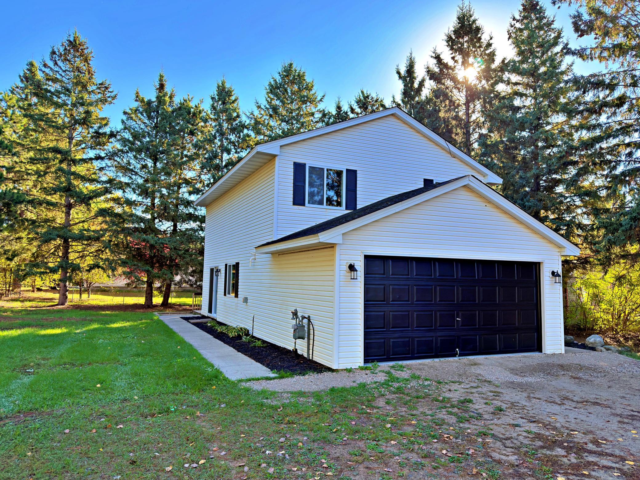 Residential 7155249