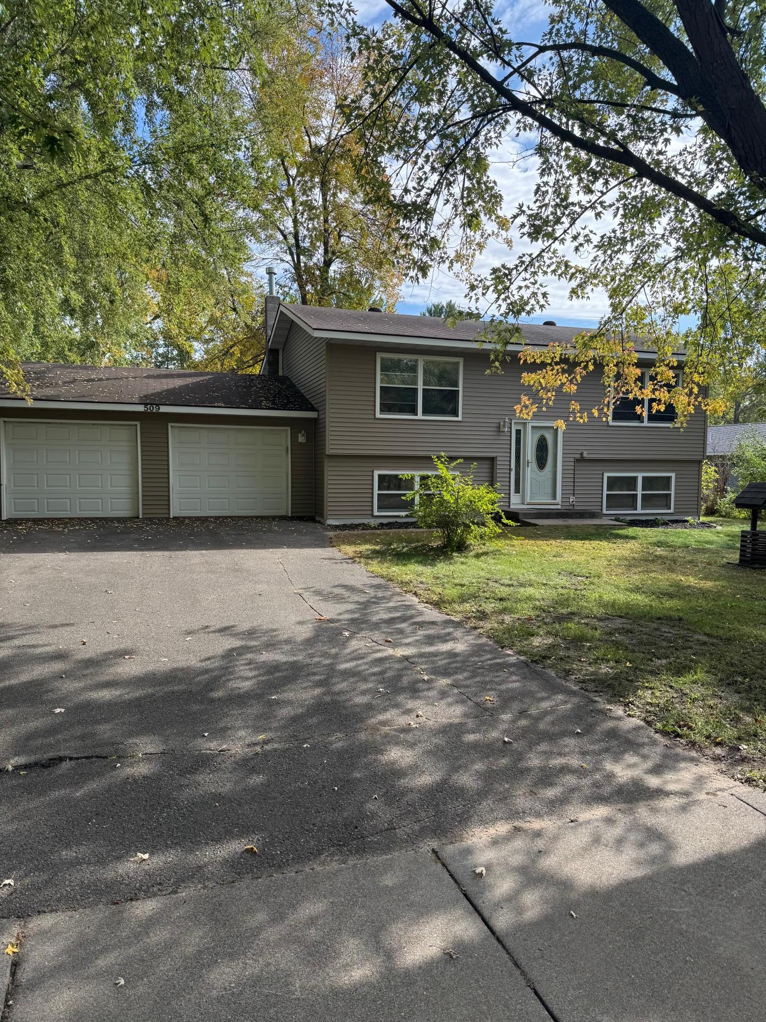 Residential 7155349