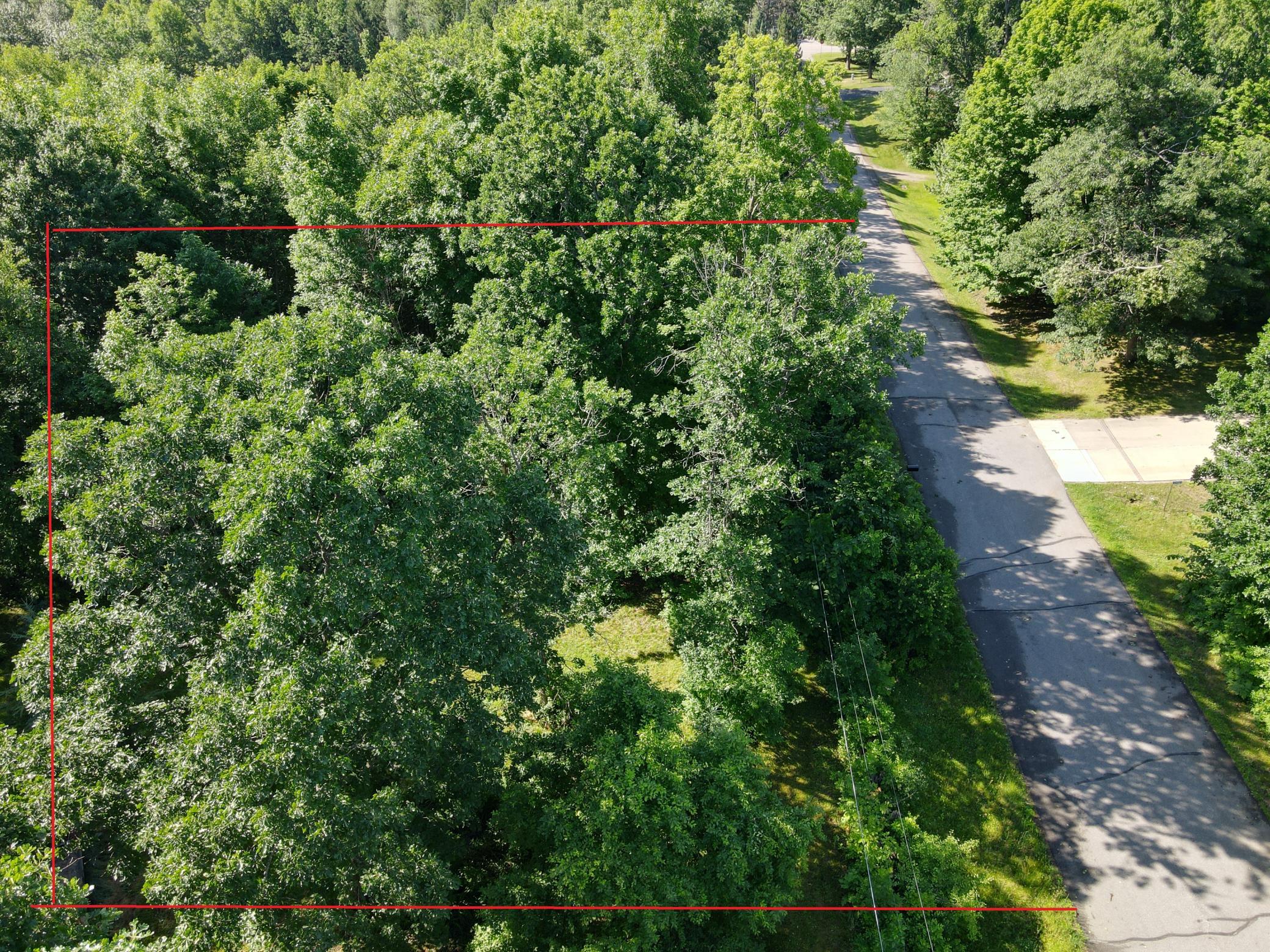 Land 7155451