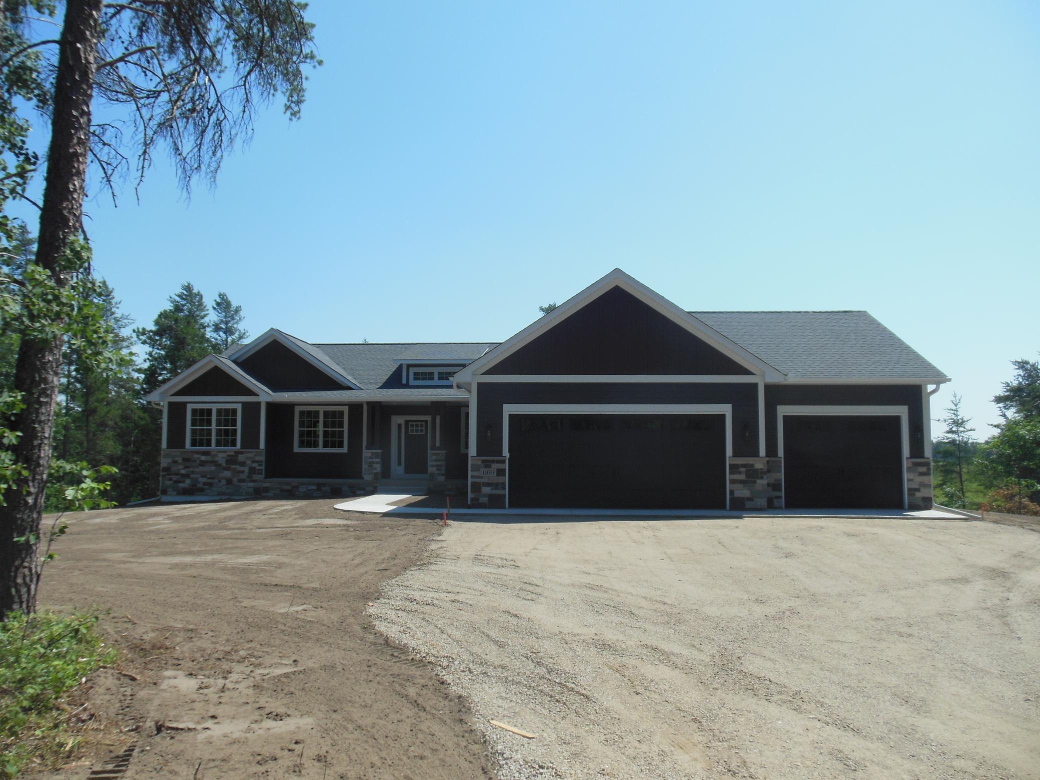 Residential 7157105