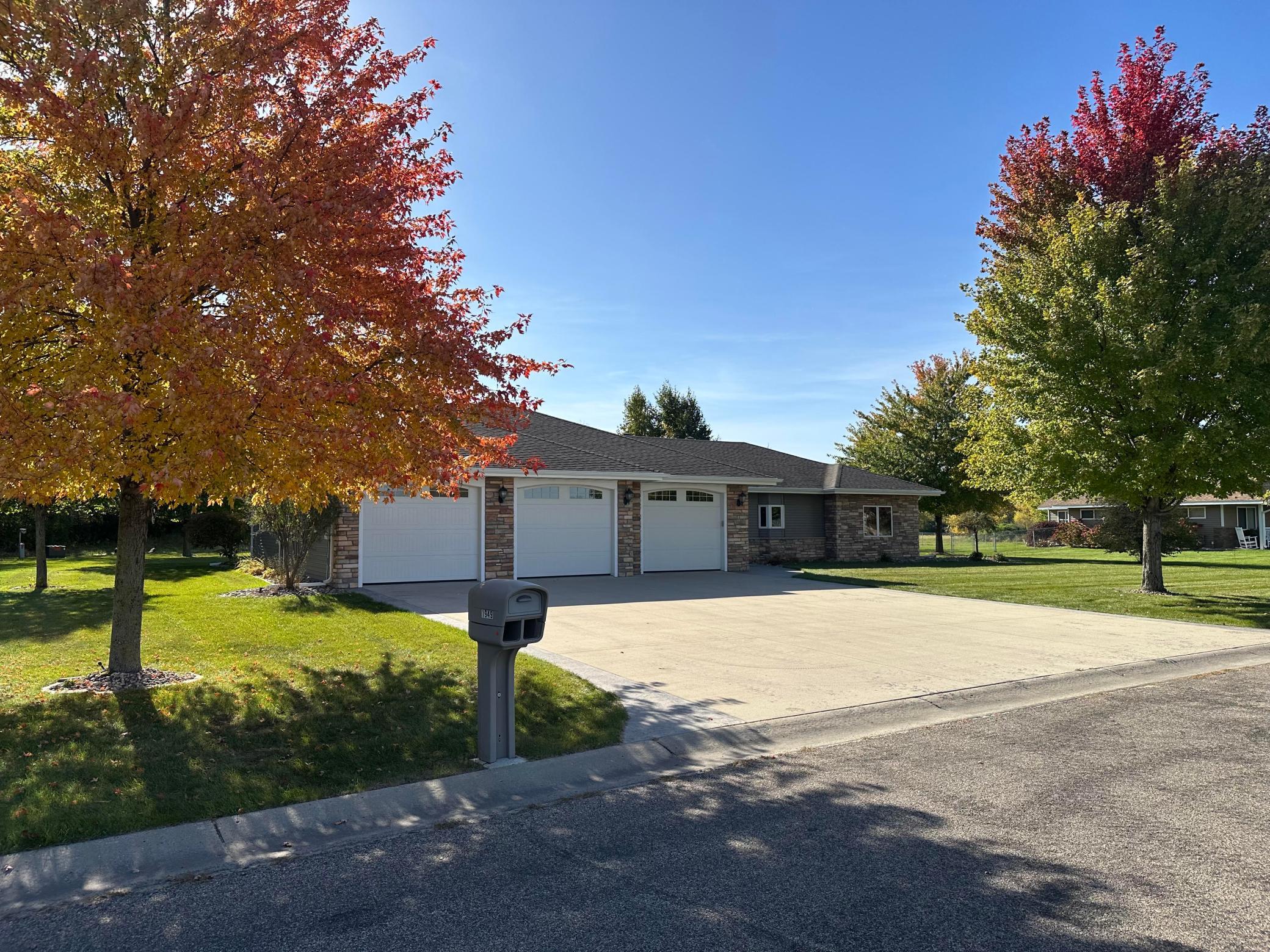 Residential 7157504