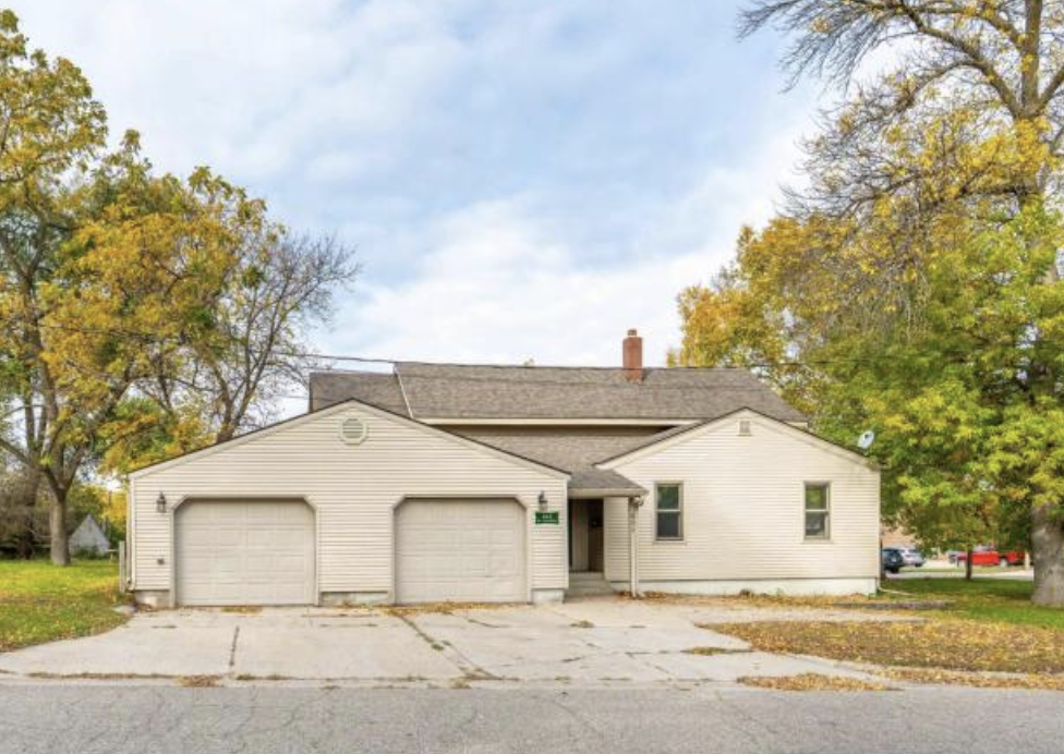 Residential 7157755