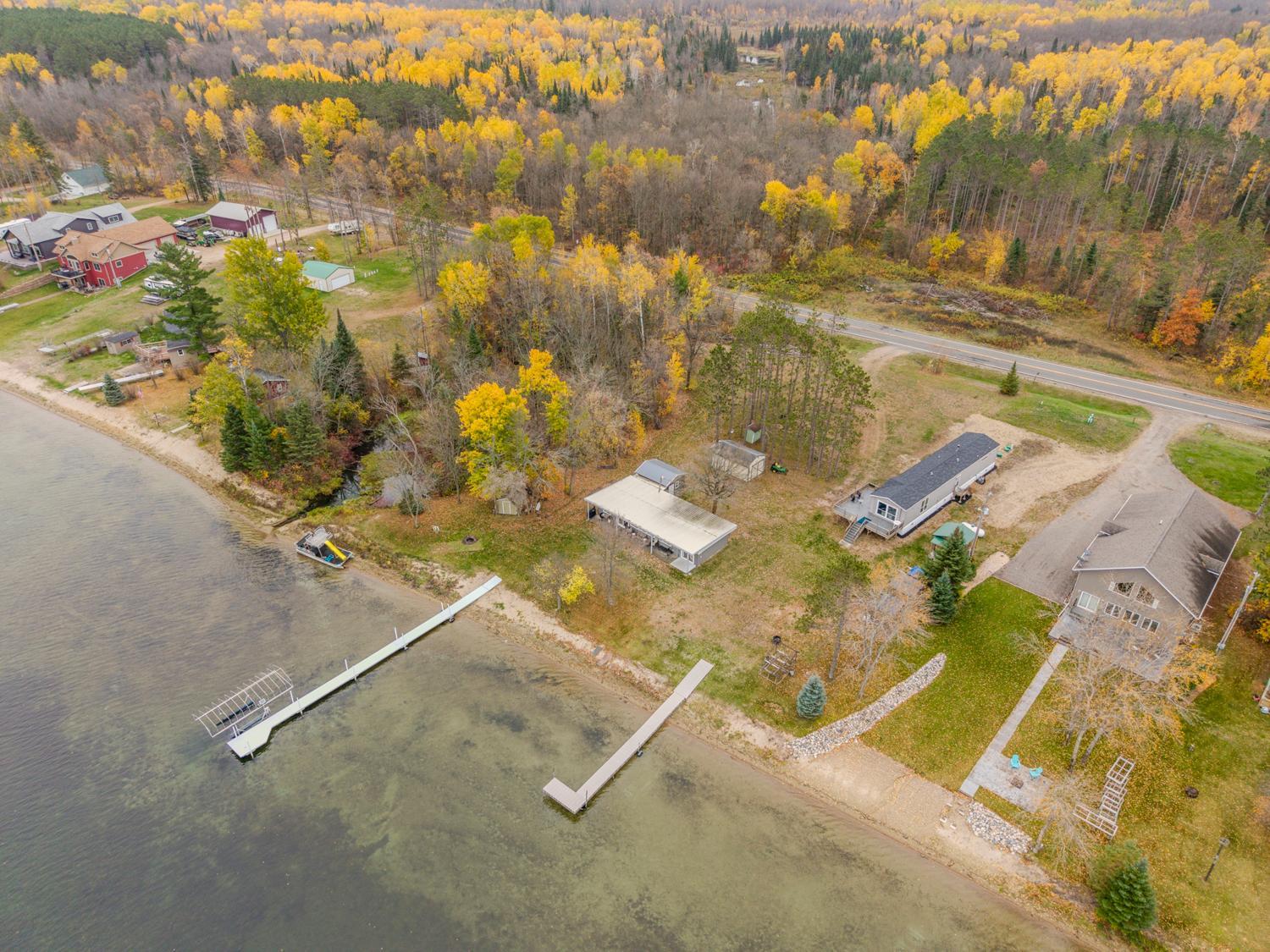 Lakehome 7158614