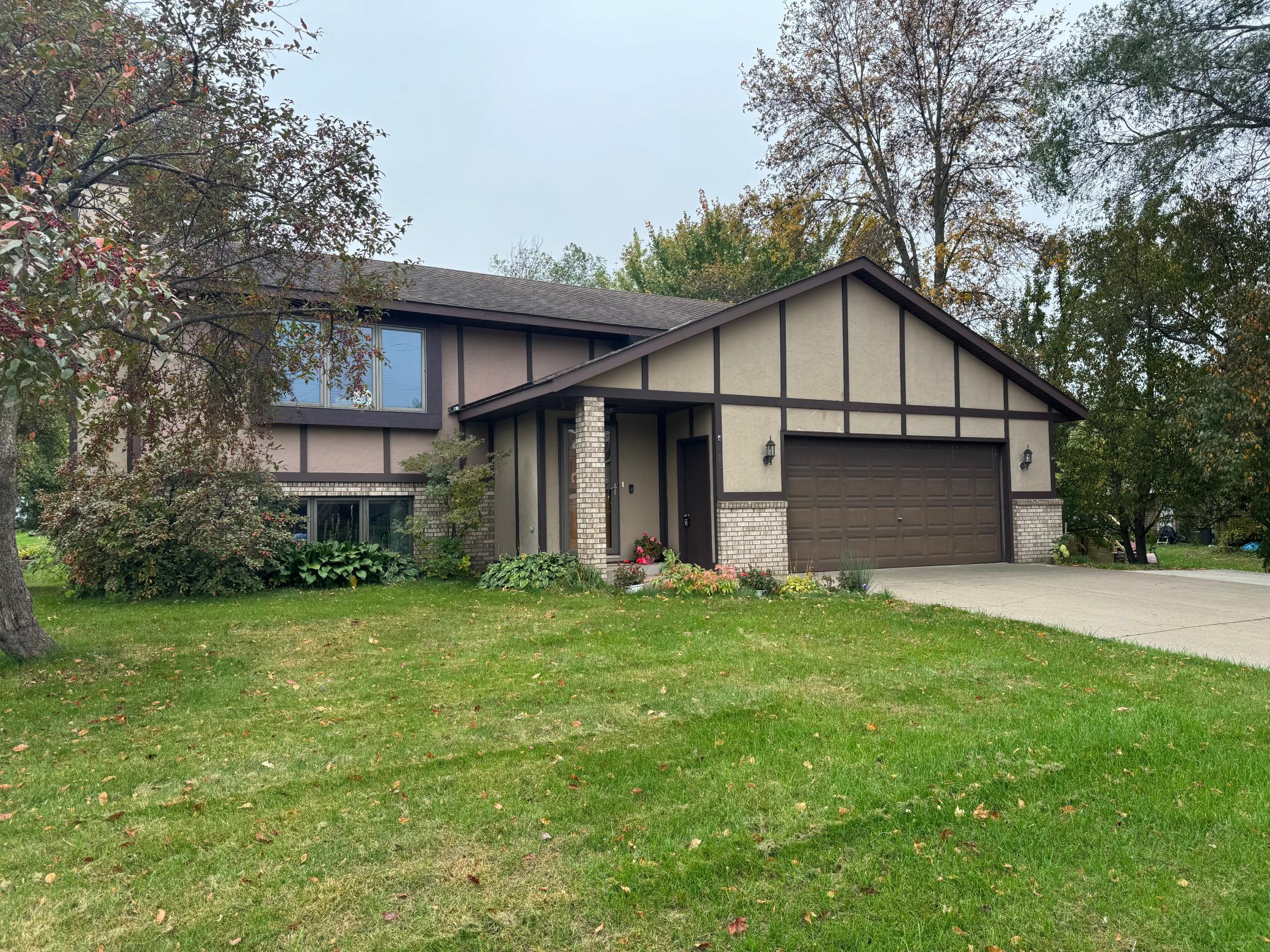Residential 7159342