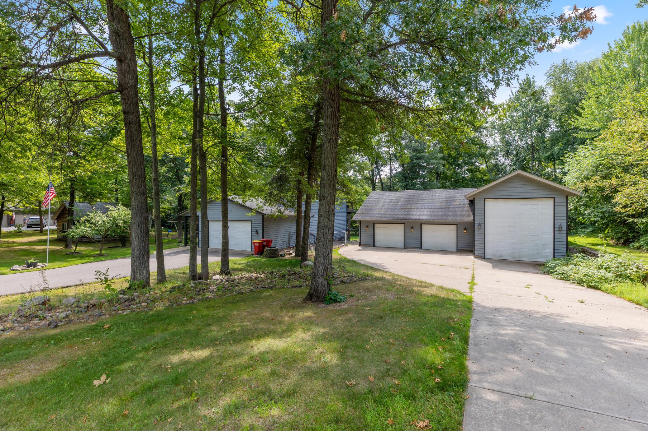 Residential 7160883