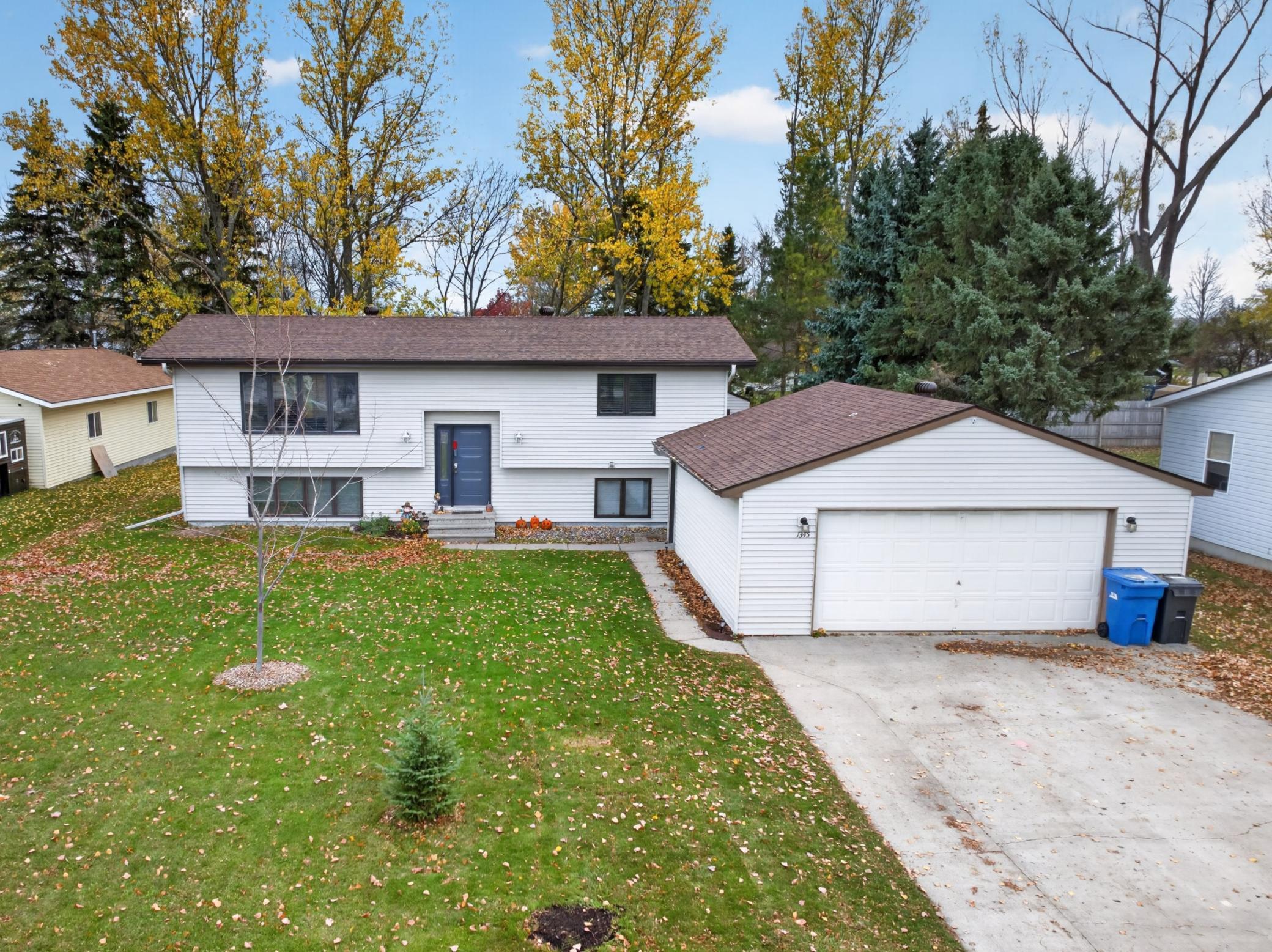Residential 7163044
