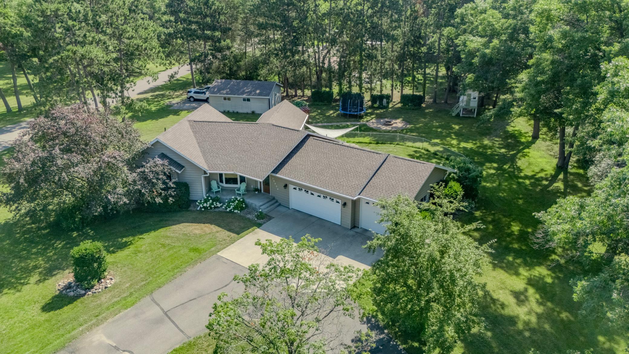 Residential 7165320